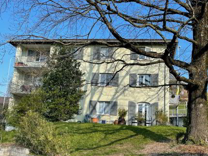 Joli 3 pièces entièrement rénové 1/1
