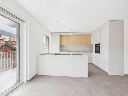 undefined 1/5
