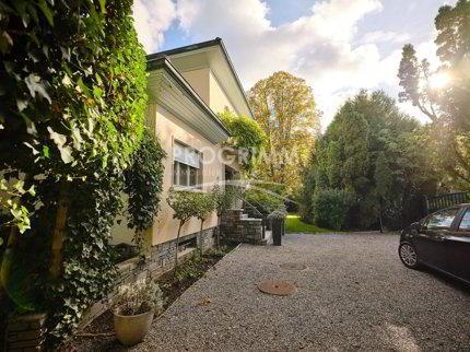 Villa individuelle 5 chambres - 3 salles de bain - Piscine - Proche Ecolint et clinique des Grangettes 1/5