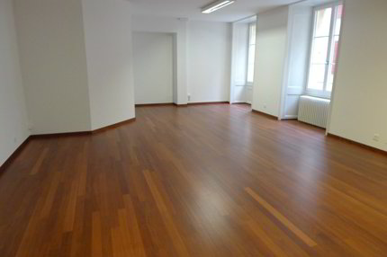 Grands bureaux modulables de 240 m² en centre ville 1/5