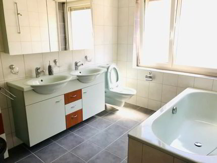 Helle 3.5-Zimmer-Wohnung an zentraler Lage in Biel 1/5