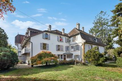Immeuble de rendement constitué de quatre appartements tous loués 1/5
