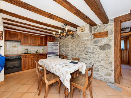 Authentic log village apartment in the heart of Sappey 1/5