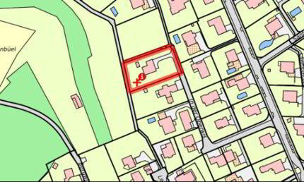 Grundstück mit 1'442m2 mit bestehendem EFH aus dem Jahr 1980 1/3